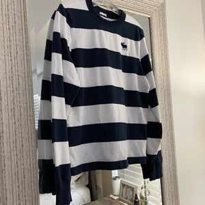 Men’s A&F Muscle Sweater - NEW